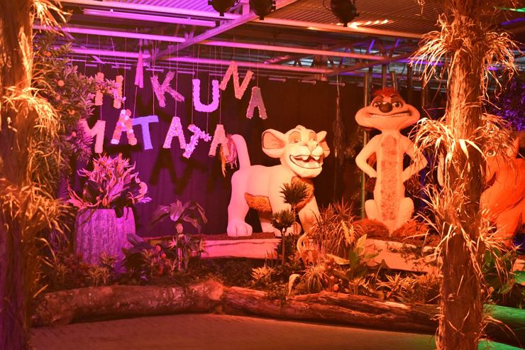 „König der Löwen“ als Blumenausstellung