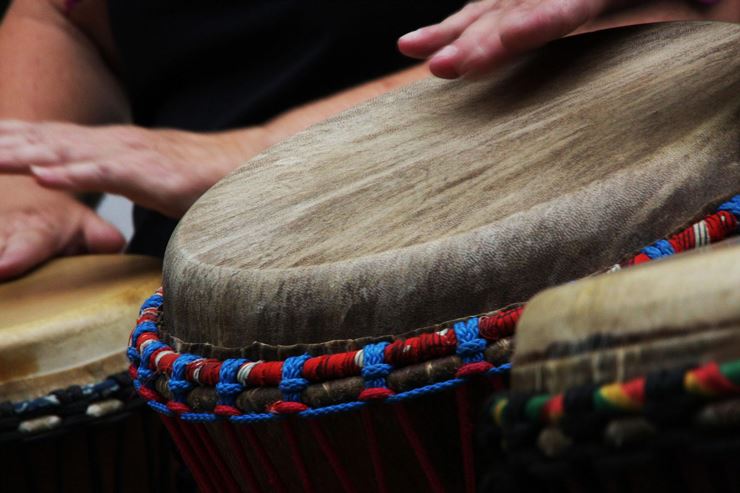 AFRIKANISCHE RHYTHMEN – Trommelabend