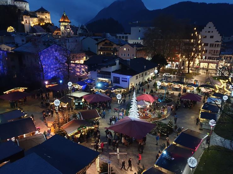 Christmas market in the municipal  parc