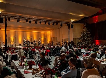 24-12-weihnachtsfeier-senioren-ku-230-c-ines-entleitner-4