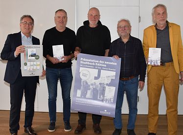 foto-1-edition-9-krumschnabel-autoren-faschlunger-bei-pressegesprach-201125standortmarketing-kleinheinz-4