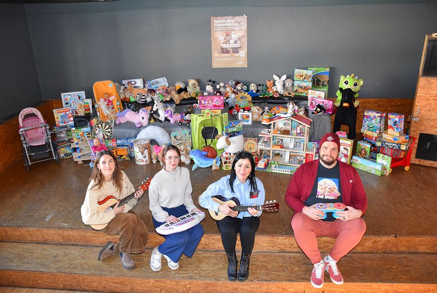 2512_Spielsachen_Sammelaktion(c)StandortmarketingKufstein_0947