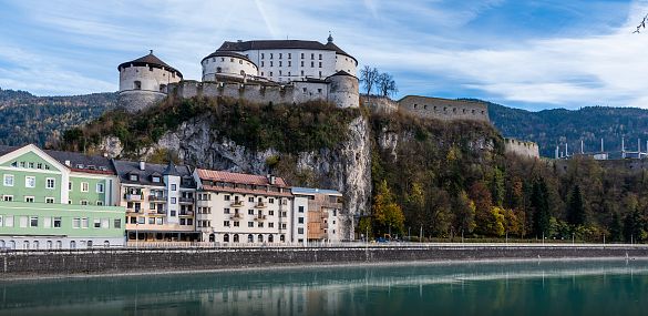 Kufstein_Festung-Inn_546365439(c)AdobeStock