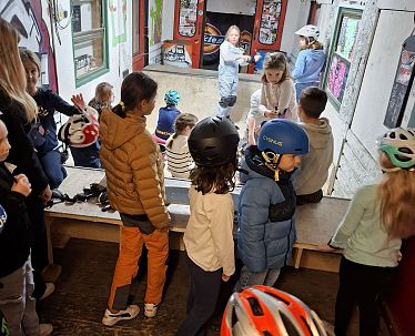 20251028_Kufstein_Ferienexpress_Skateboarding