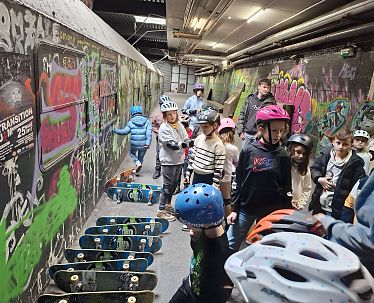 20251028_Kufstein_Ferienexpress_Skateboarding