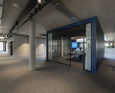 slim-bodner-zentrale-gross-quelle-haerdtlein-foto