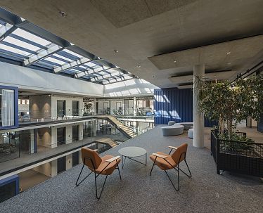 slim-bodner-zentrale-gross-quelle-haerdtlein-foto