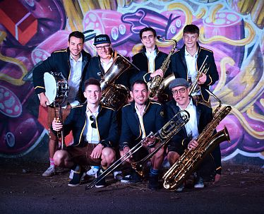 slim-fbhg-gruppenfoto-c-funky-brass-house-gang