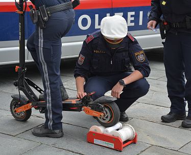 slim-mikrofahrzeuge-kontrollecstandortmarketing-kufstein-4621