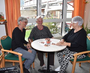 slim-stadtgeschehen-altenwohnheime-freiwilligensuchestandortmarketing-kleinheinz-0901